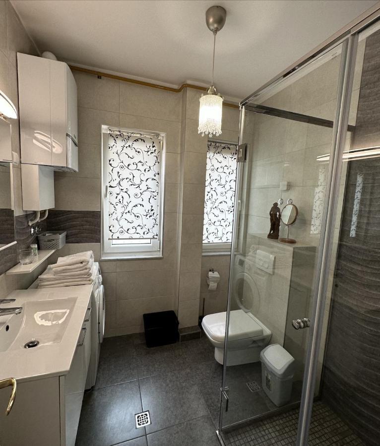 B Home Apartment For Rent Сараево Экстерьер фото