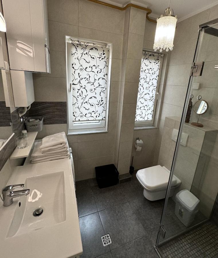 B Home Apartment For Rent Сараево Экстерьер фото